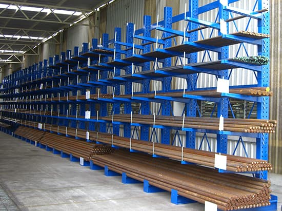 Cantilever rack